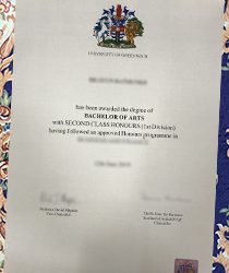 Buy a fake University of Greenwich Degree and get your career out of the way